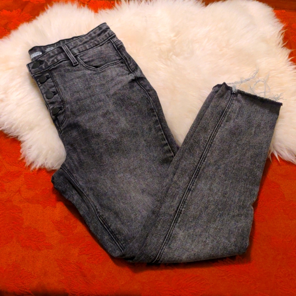 Old Navy Size 6 High Rise Skinny Jeans